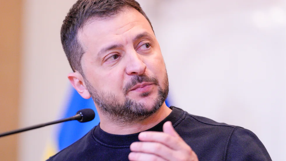 Ukraina är redo att inleda en motoffensiv. Det säger landets president Volodymyr Zelenskyj i en intervju med Wall Street Journal.