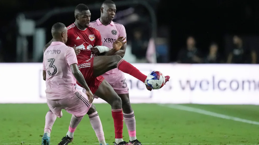 Inter Miami (rosa tröjor) har förlorat ännu en match, klubbens sjunde raka. Arkivbild.