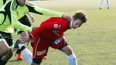 Jakob Johansson och de andra i Kiruna hade orsak att känna sig nedtryckta efter matchen mot Robertsfors, som gästerna avgjorde i slutsekunderna.