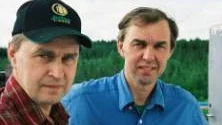 Verkställande direktör Sigvard Juto och produktionschef Jan-Erik Juto, vid Jutos Tim-ber, är försiktigt optimistiska om att lågkonjunkturen är på väg att vända. FOTO: Jutos Timber