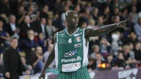Brandon McKnight ligger trea i poängligan och har redan visat att han lever upp till de högt ställda förväntningarna. Foto: Kurt Engström