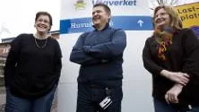 Susanne Robertsson, Håkan Wiss och Carina Keinström på Vägverket i Luleå har all anledning att jubla. I måndags kom beskedet att Luleå blir regioncentra i norra Sverige för det nya Trafikverket.FOTO: Pär Bäckström