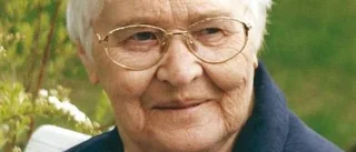 Aili Carlsson 90 år