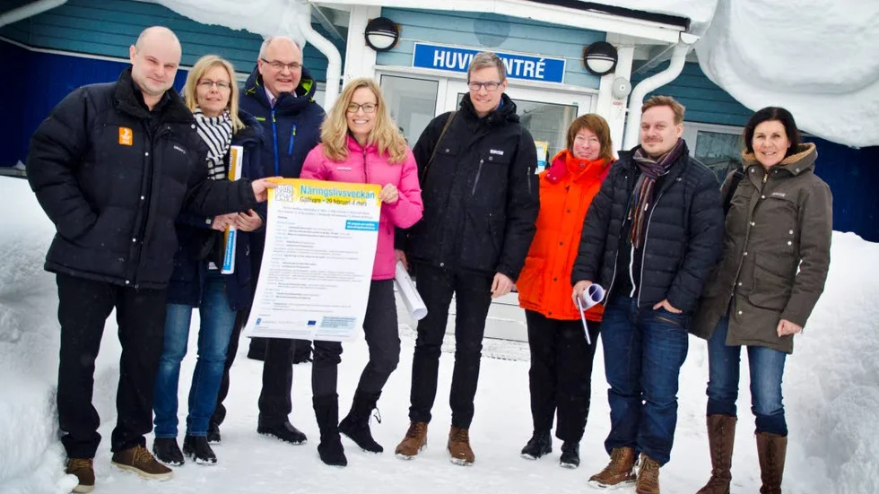 Går samman. Stora delar ur Gällivares näringsliv har nu gått samman och skapat ortens första näringslivsvecka. På bild syns Peter Ejerlund, Anette Ömalm, Vincent Svanberg, Katarina Larsson, Mattias Berglund, Kajsa Andersson, Tord Eriksson och Kerstin Heptaygun.