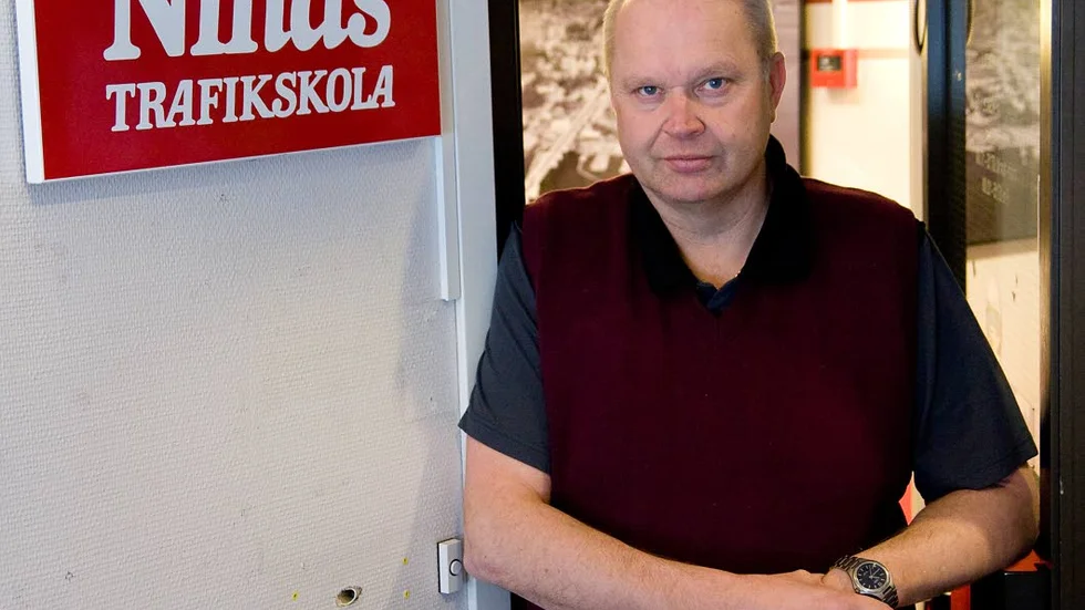 SÄLJER. Peter Malmgren säljer Ninas trafikskola.