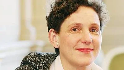Felicitas Hoppe tar i Pigafetta spjärn mot sjöromanens traditionella uttrycksmönster och stilgrepp.