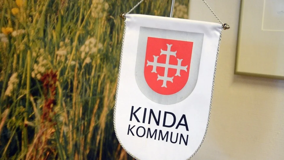 En fräck stöld gjordes vid 12.30-tiden på kommunkontoret i Kisa.