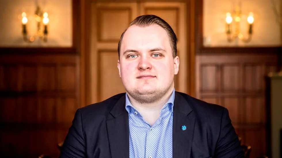 Avhoppade SD-ledamoten Pavel Gamov går hårt ut mot sitt tidigare parti.