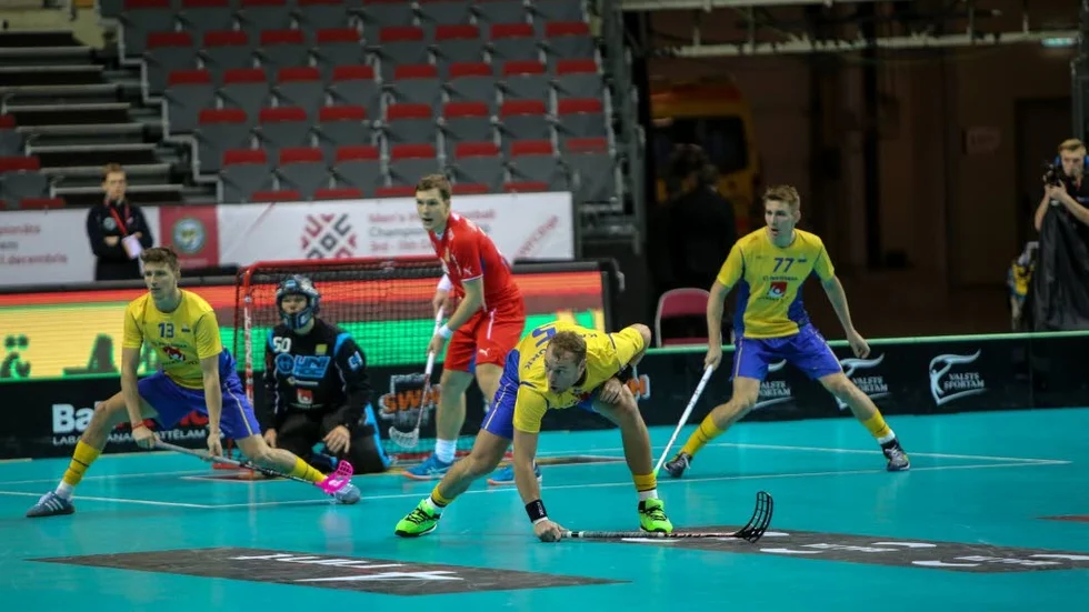 Målskytt. Storvretas Mattias Samuelsson, t v, stod för ett av de svenska målen.