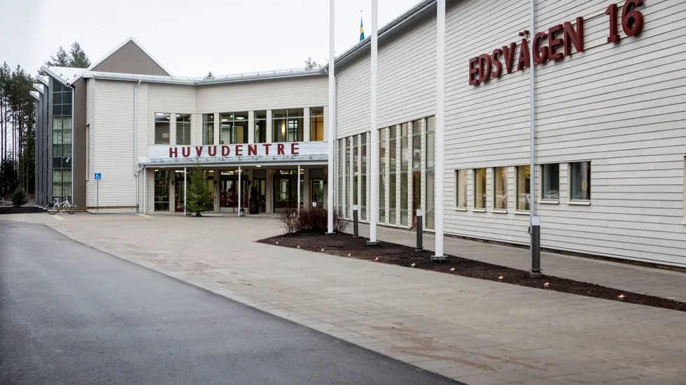 Lex Maria. Äldreboendet Edsvägen 16 utreder fallskadan och överväger att göra en Lex Maria-anmälan.