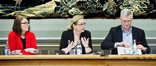 Topp vid universitetet slutar