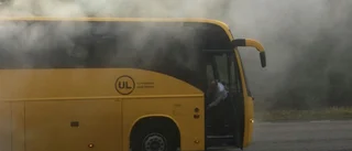 Buss började ryka