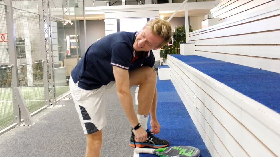 Regerande svenske mästaren i padel, Daniel Windahl, tvingas dra sig ur årets SM på grund av sjukdom
