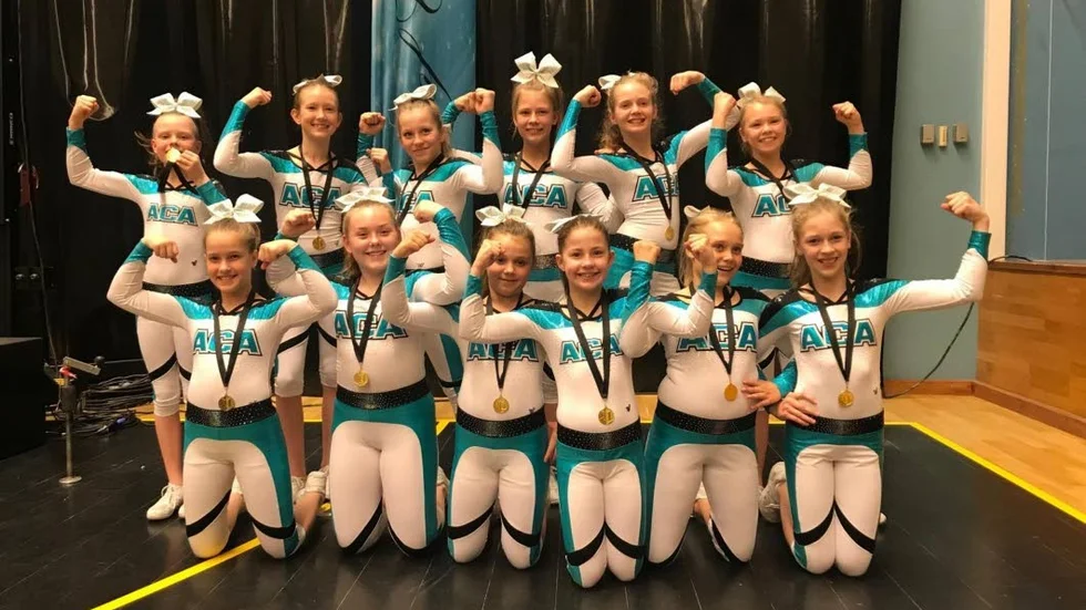 Luleålaget ACA Trojans tog hem guldet i level två på Umeå Cheerfest.
