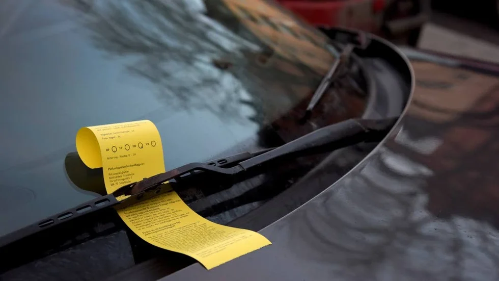 Parkeringsavgifterna finansierar bland annat drift och underhåll av kommunens parkeringsytor.
