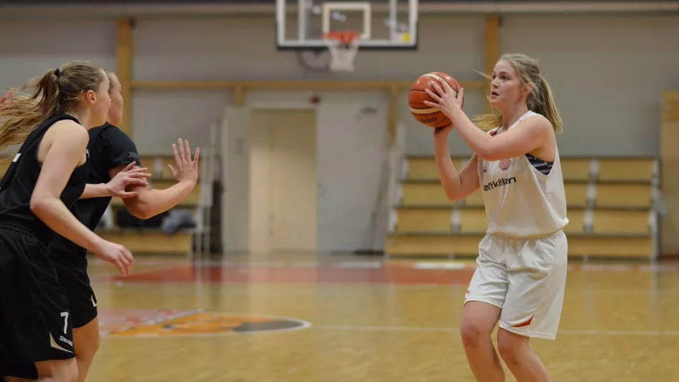 Lisa Bolander under en match förra säsongen.