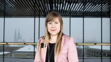 Sara Arons är vd för Drivhuset.