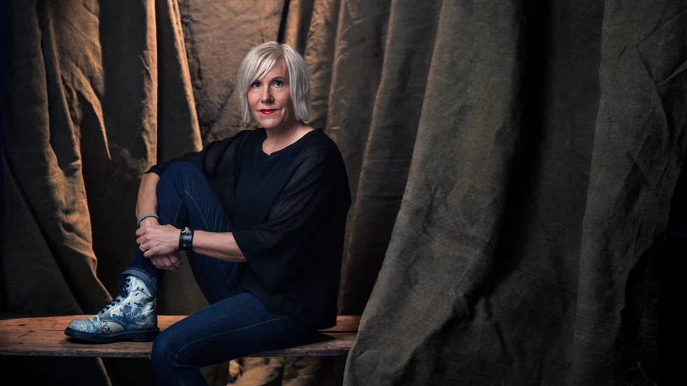Anna Laestadius Larsson vill berätta om kvinnorna som lagt grunden för dagens feminism.