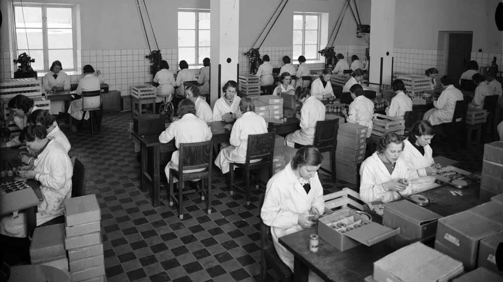 I december 1935 när bilden är tagen höll senapen på att bli Upsala Ättiksfabriks huvudprodukt. Foto: Paul Sandberg/Upplandsmuseet