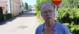 EU-migranter hotades med påk och flaska