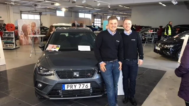 Satsar. Mats Müller och hans kollegor på Norrlands Bil storsatsar.