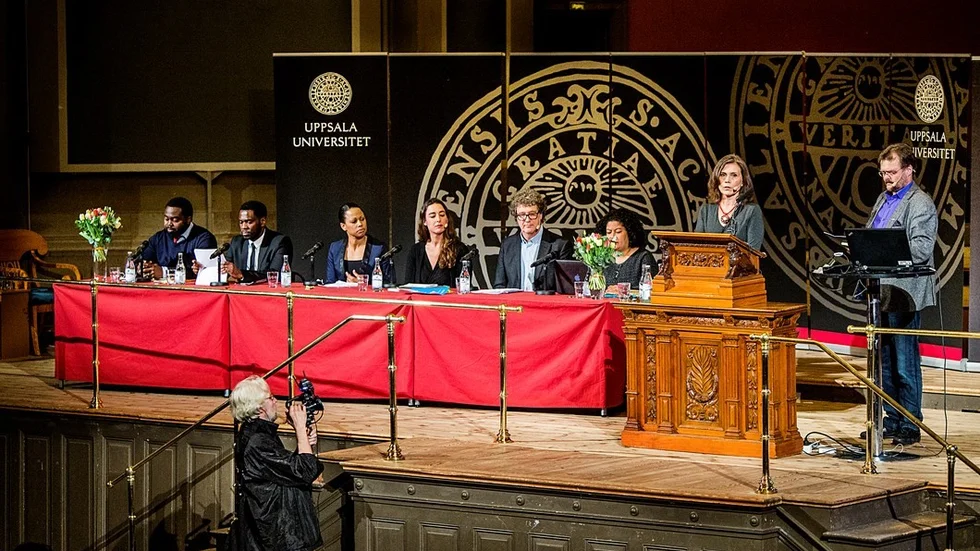 paneldebatt om afrofobi i Universitetsaulan, fr v Momodou Malcolm Jallow/Afrosvenskars forum för rättvisa,  Kitimba Sabuni/Afrosvenskars riksförbund, Alice Bah Kunke/demokratiminister, Joanna Rubin Dranger/professor Konstfack, Oscar Pripp/etnolog, Ylva Habel/filmvetare, Maria Ripenberg och Sten Hagberg/moderatorer.

Foto : STAFFAN CLAESSON  20150211
