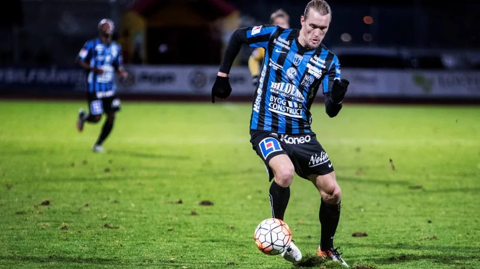 Avstängd. Kim Skoglund missar nästa match efter att ha samlat på sig tre varningar under säsongen.