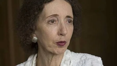 Den amerikanska författaren Joyce Carol Oates dagböcker finns nu utgivna på svenska.