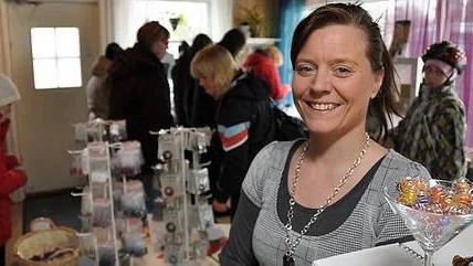 Veronica Mattsson driver nya butiken Pysselgrottan i Östhammar.