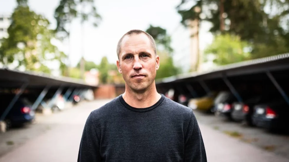 Erik Pelling (S).