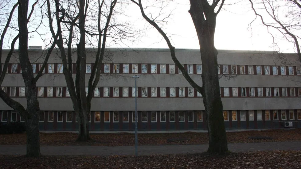 Förvaltningarna har flyttat ut ur Kommunhuset  men fullmäktige samlas fortfarande där en gång i månaden.
