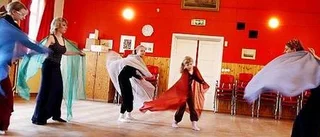 Egyptisk dans på sportlovsschemat i Tierp