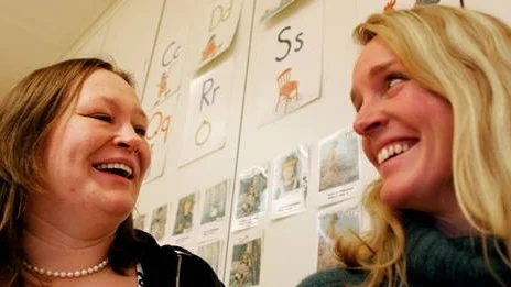 Eleverna har inte jämfört sig med varandra, det har inte varit intressant för dem, berättar lärarna Susanne Linusson och Anna Jernberg. De har haft nytta av testet när oroliga föräldrar frågat: "Läser mitt barn normalt?"