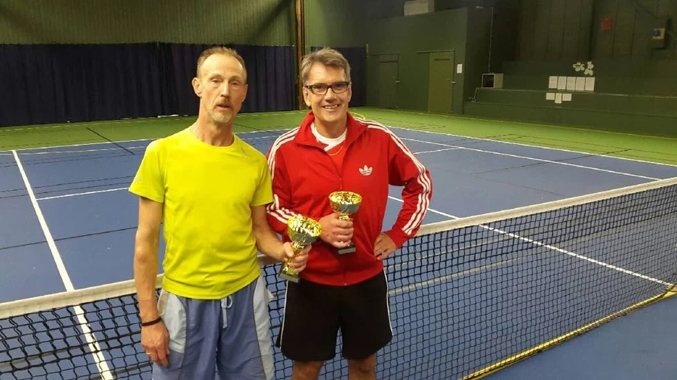 Peter Strand och Sven Asplid vann sin klass i Sharp Open – efter stor dramatik.
