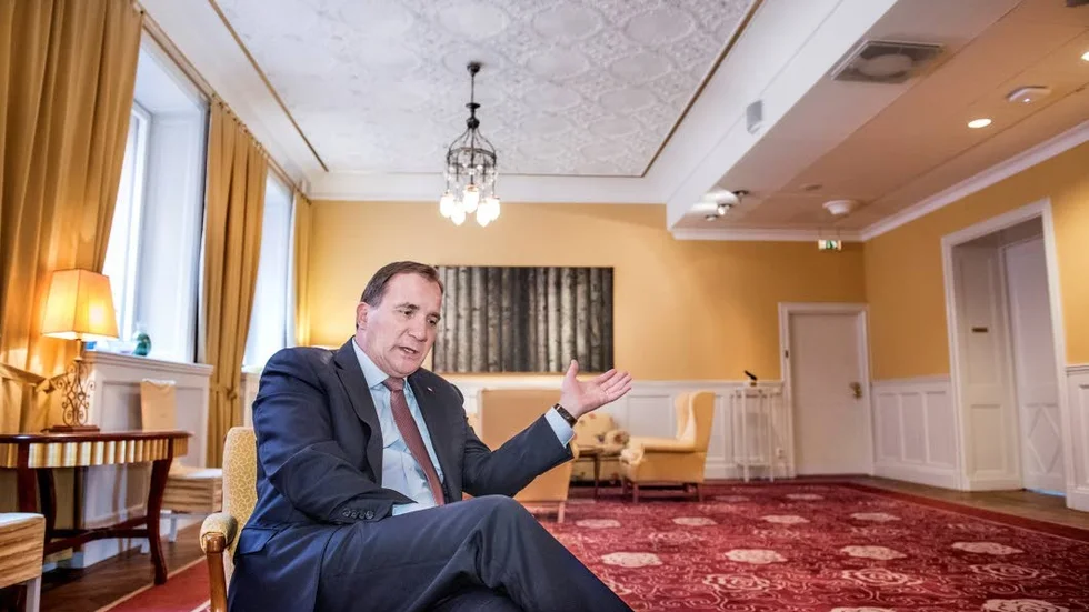 Stefan Löfven. Statsministern borde tänka på sitt eget regeringsunderlag, påpekar skribenten.