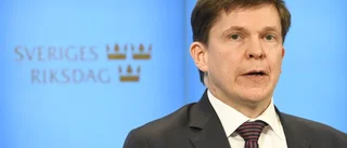 Att försvara demokratin