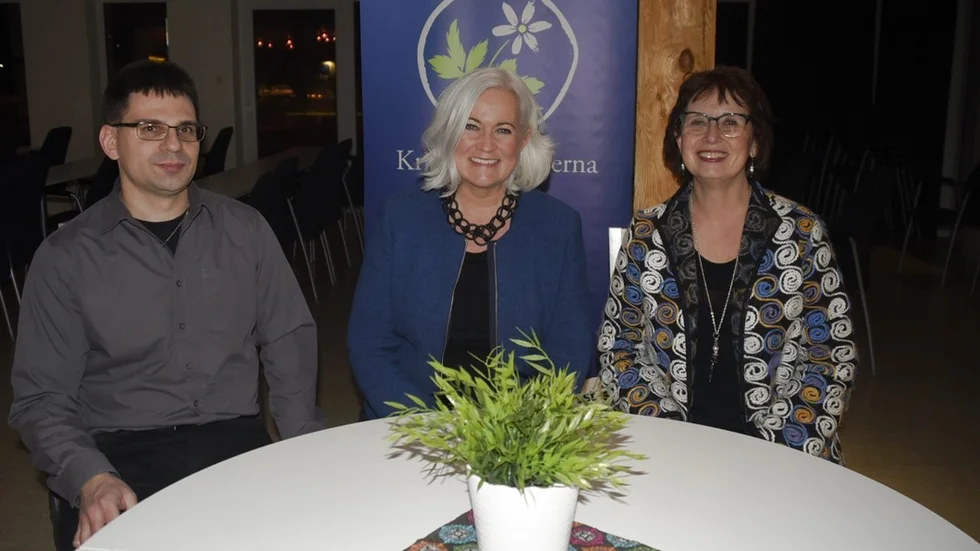 Fr.v: Ola Gustafsson, Acko Ankarberg Johansson och Gudrun Brunegård.