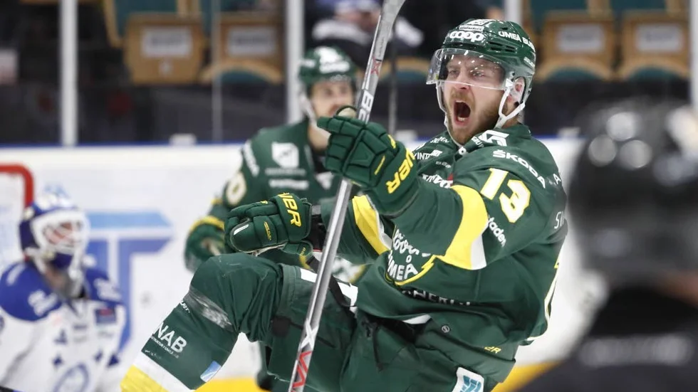 Förre VIK-spelaren Fredric Andersson trivs ypperligt i Björklöven och har gjort flest mål i laget hittills.