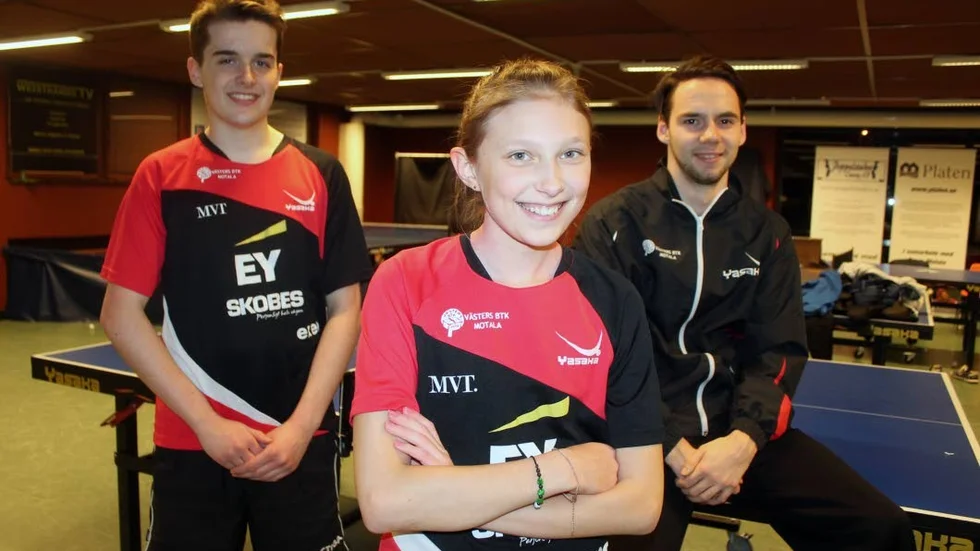 STORTÄVLING. Västers BTK:s trio Daniel Gustafsson, Felicia Szerman och Emil Andersson både vann och förlorade på stortävlingen Safir open.