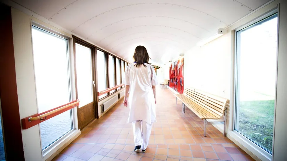 En kvinna som vårdats av hemtjänst behövde psykiatrivård.