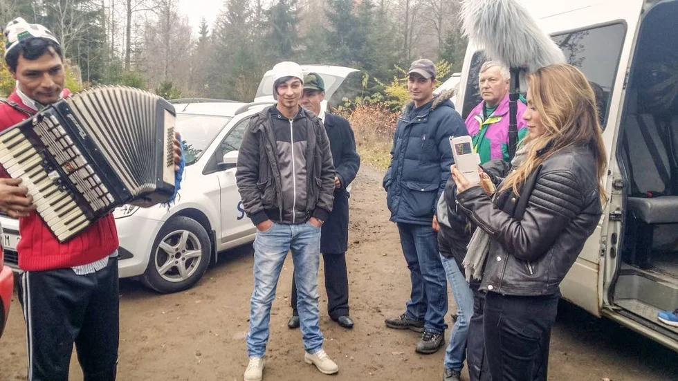 "Vi kallas tiggare". Alexandra Pascalidou följer att antal människor som lever som tiggare i Borås.