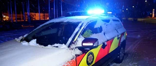 Bil voltade – hamnade på sidan