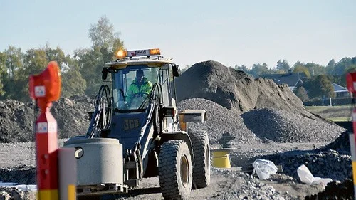 Just nu byggs det för fullt vid avfarten mot Bankekind.