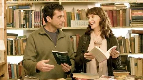 Kemin funkar. Steve Carell och Juliette Binoche drabbas av kärlek med förhinder i romantiska komedin "Min brors flickvän".