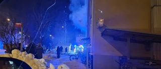 Brand i lägenhet på Norrböle – en till sjukhus