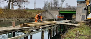 Kanalbolaget tvingas flytta brygga i kanalen