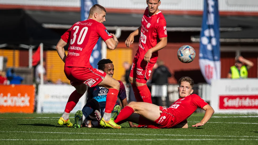 William Videhult, Filip Berglund och .Bendik Brevik är tre av PIF-spelarna som kan dra lasset när laget ska försöka lyfta ur bottenträsket.