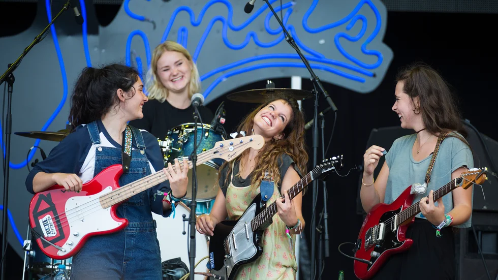 Bandet Hinds – från vänster Ade Martin, Amber Grimbergen, Carlotta Cosials och Ana Garcia Perrote. Arkivbild.