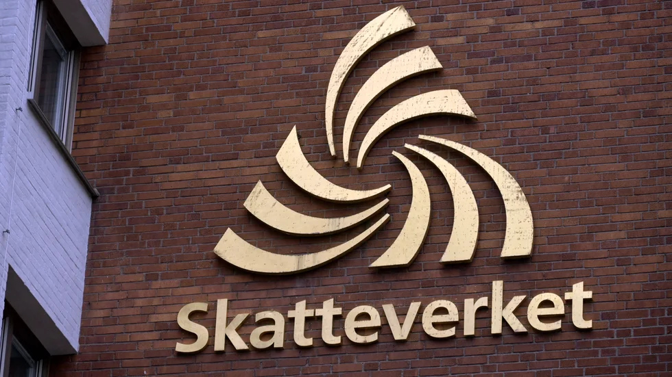 Skatteverket har beslutat att en Norrköpingsföretag ska betala tillbaka runt fem miljoner kronor på grund av felaktiga momsavdrag.