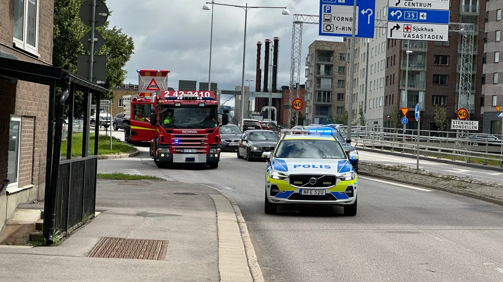 En person fick föras till sjukhus efter en trafikolycka på Industrigatan vid lunchtid på torsdagen.